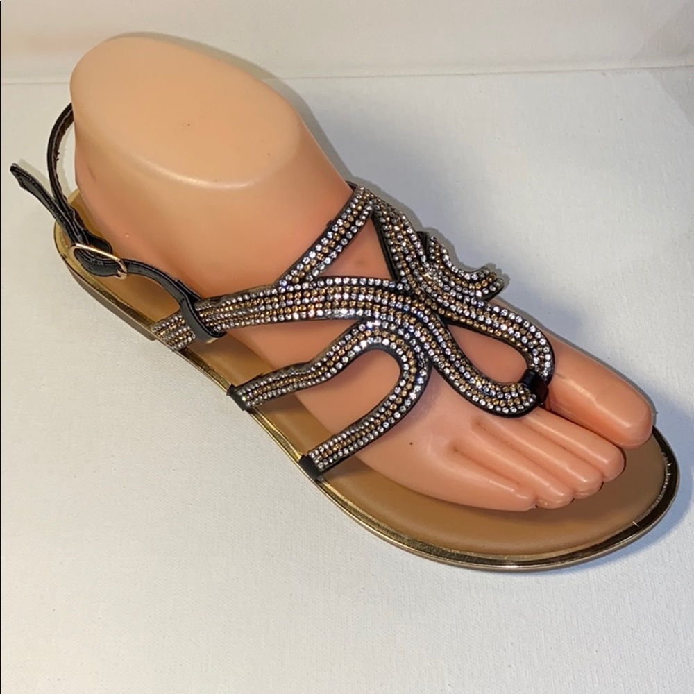 Women’s sandals